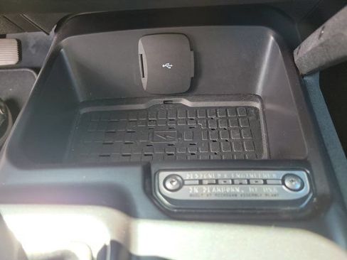 Certified 2024 Ford Bronco Badlands AWD/4WD image 28