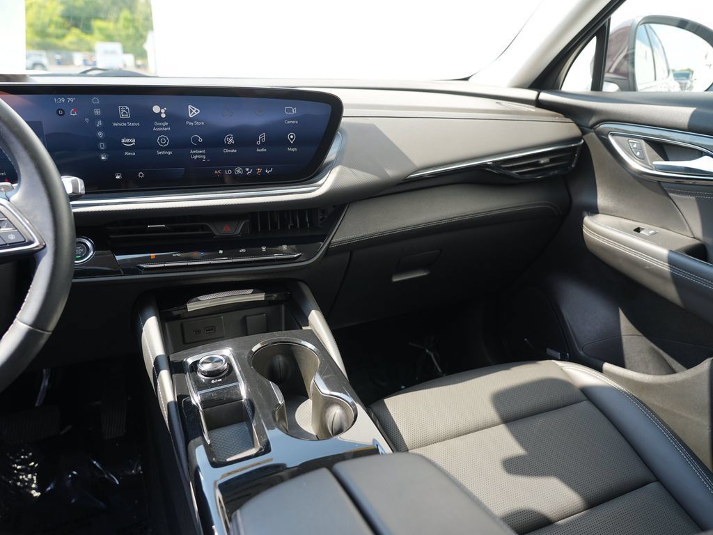 Certified 2024 Buick Envision Preferred AWD/4WD image 21