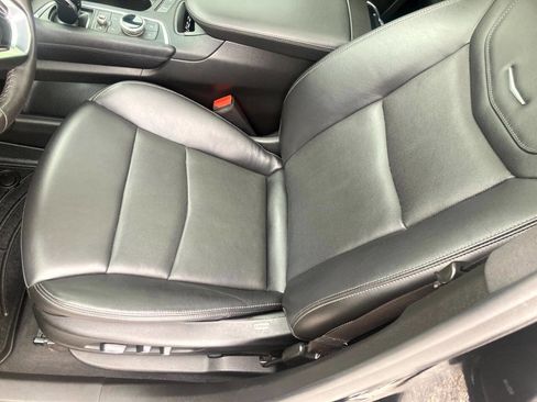 Used 2021 Cadillac XT6 Premium Luxury image 8