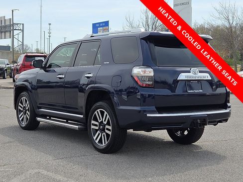 Used 2024 Toyota 4Runner Limited AWD/4WD image 4