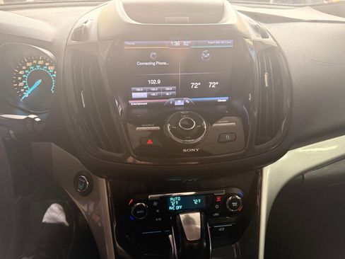 Used 2013 Ford Escape SEL image 19