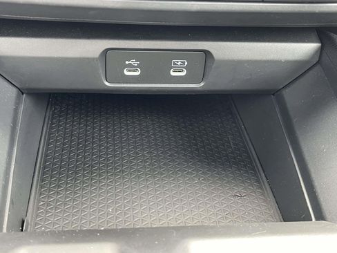 Used 2025 Honda Accord SE image 29