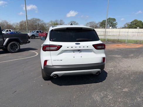 Used 2024 Ford Escape Active image 6
