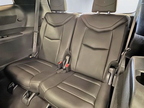 Used 2022 Cadillac XT6 Premium Luxury AWD/4WD image 22