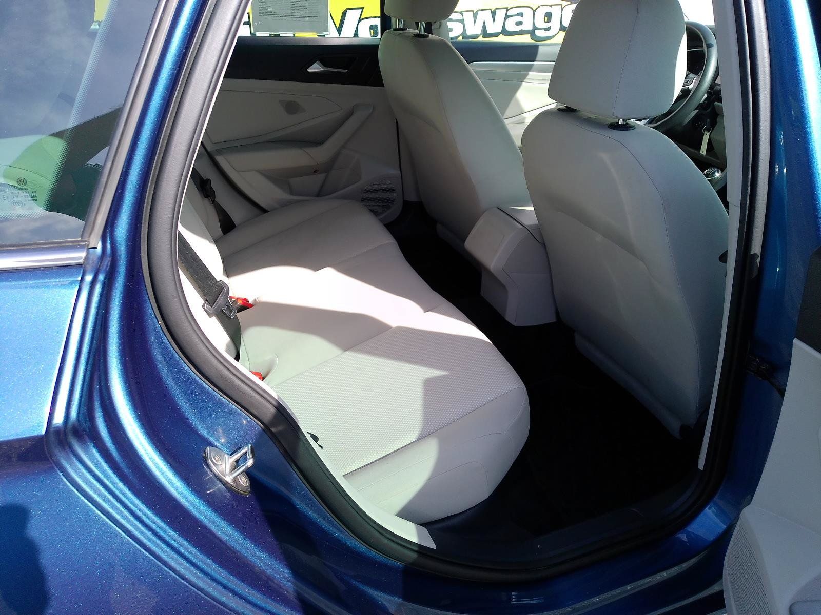 Used 2020 Volkswagen Jetta S FWD image 33