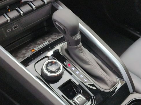 New 2026 Chevrolet Colorado Trail Boss AWD/4WD image 16