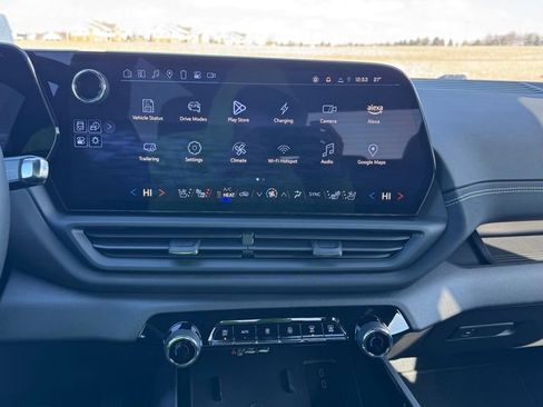New 2025 Chevrolet Silverado EV LT AWD/4WD image 26