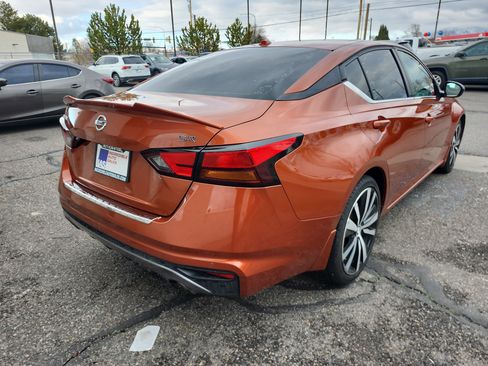 Used 2020 Nissan Altima 2.5 SR FWD image 6