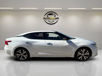 Used 2017 Nissan Maxima Platinum w/ Interior Lighting Package FWD video 1