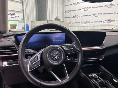Used 2024 Buick Envision Preferred AWD/4WD image 2