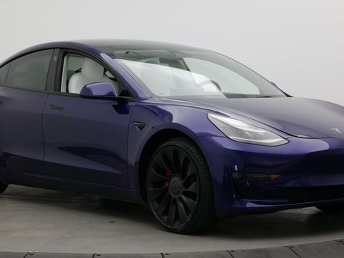 Used 2023 Tesla Model 3 Performance AWD/4WD image 3