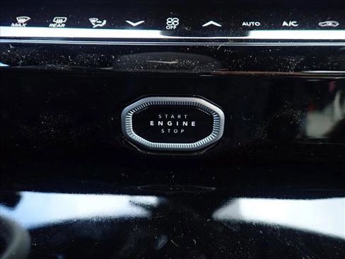 New 2026 Jeep Grand Cherokee Limited w/ Trailer Tow Package image 25