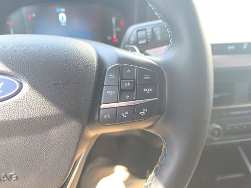 Used 2025 Ford Maverick Lobo AWD/4WD image 15