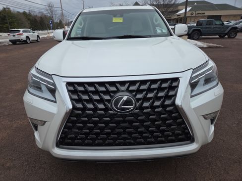 Certified 2023 Lexus GX 460 Premium w/ Premium Plus Package image 8