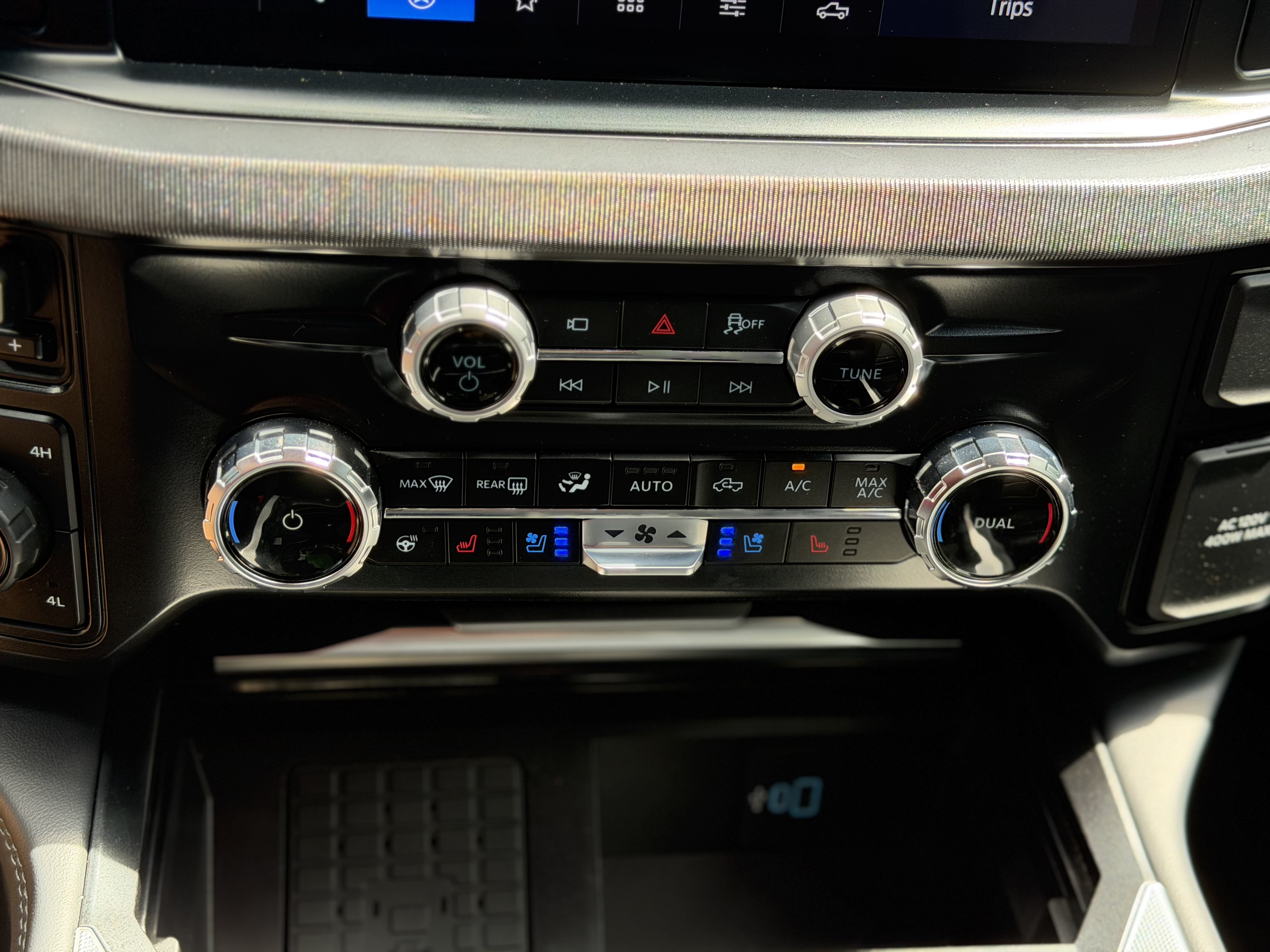 Used 2026 Ford F250 Platinum AWD/4WD image 16