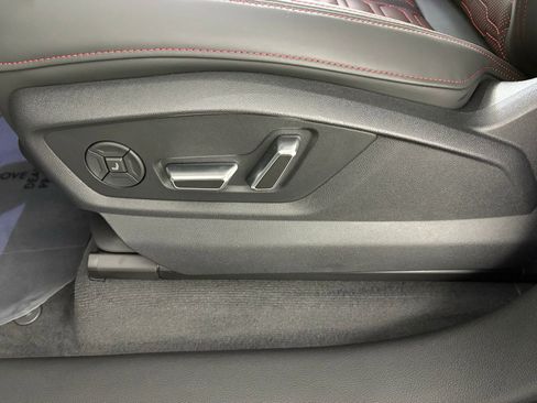 New 2026 Audi RS Q8 performance image 11