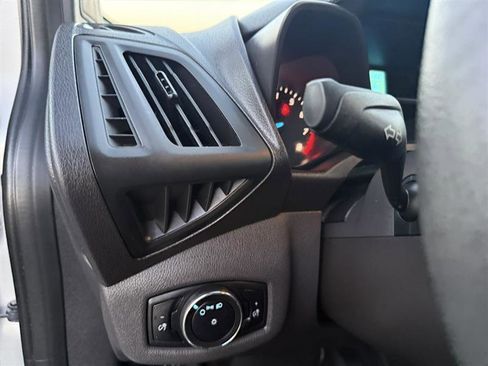 Used 2017 Ford Transit Connect XL image 22