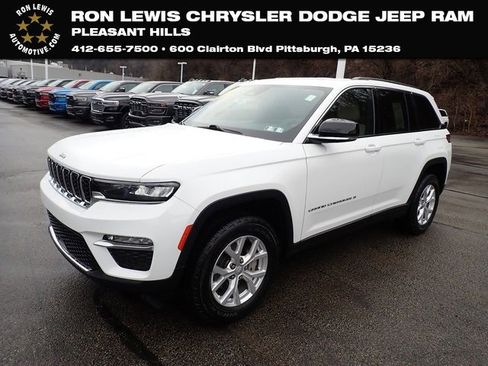 Used 2023 Jeep Grand Cherokee Limited image 1