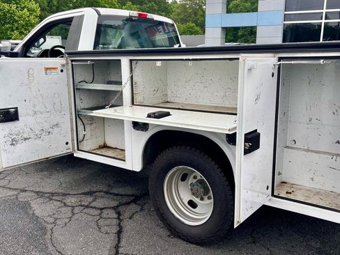 Used 2018 Ford F350 XL w/ Power Equipment Group RWD image 9