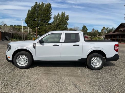 New 2026 Ford Maverick XL image 3
