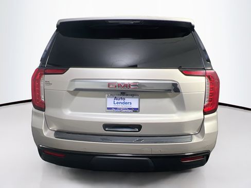 Used 2022 GMC Yukon XL SLE AWD/4WD image 6