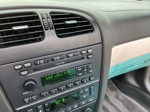 Used 2002 Ford Thunderbird Deluxe image 53