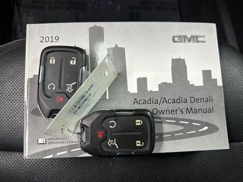 Used 2019 GMC Acadia SLT w/ Black Edition image 41