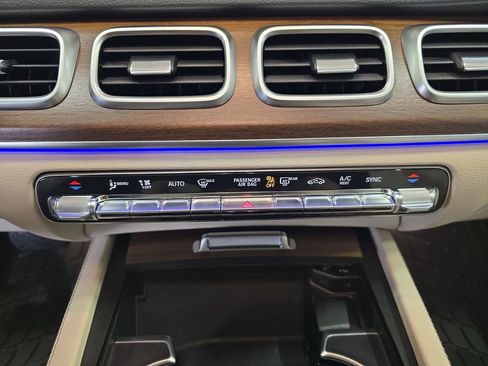 Certified 2022 Mercedes-Benz GLE 450 4MATIC image 24