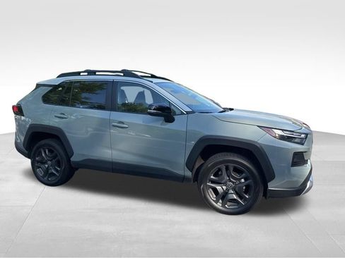 Used 2023 Toyota RAV4 Adventure w/ Convenience Package AWD/4WD image 10