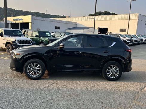 Used 2024 MAZDA CX-5 AWD 2.5 S w/ Select Package image 4