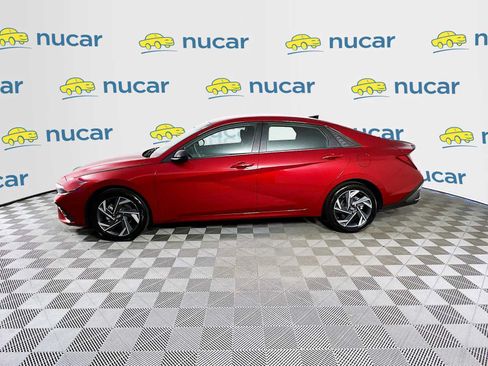 Certified 2025 Hyundai Elantra Sport w/ Cargo Package FWD image 4