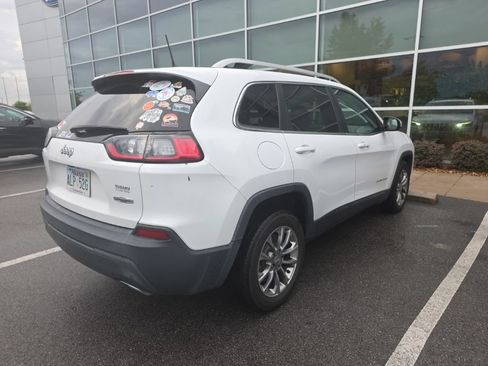 Used 2019 Jeep Cherokee Latitude Plus FWD image 5