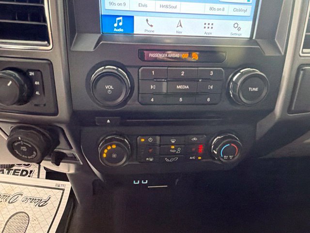 Used 2018 Ford F150 XLT w/ Equipment Group 302A Luxury AWD/4WD image 25