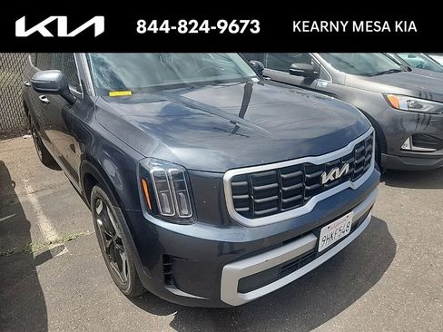Certified 2023 Kia Telluride S AWD/4WD image 1
