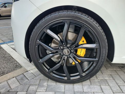 Used 2023 Land Rover Range Rover SE image 13