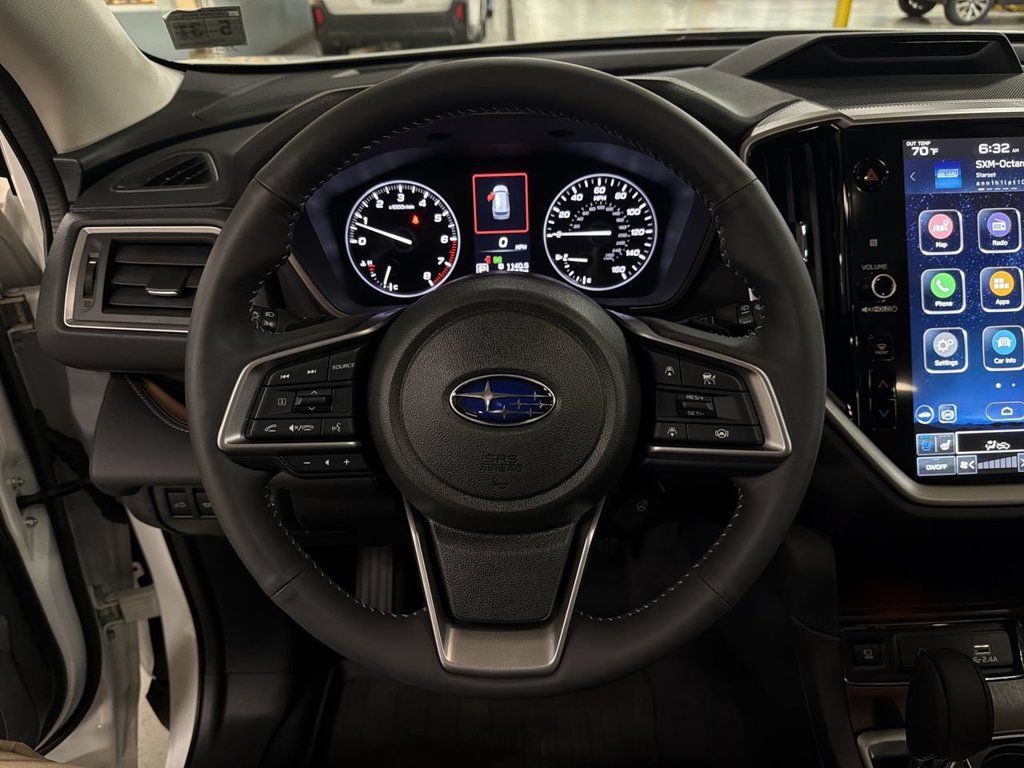 Used 2025 Subaru Ascent Touring AWD/4WD image 18
