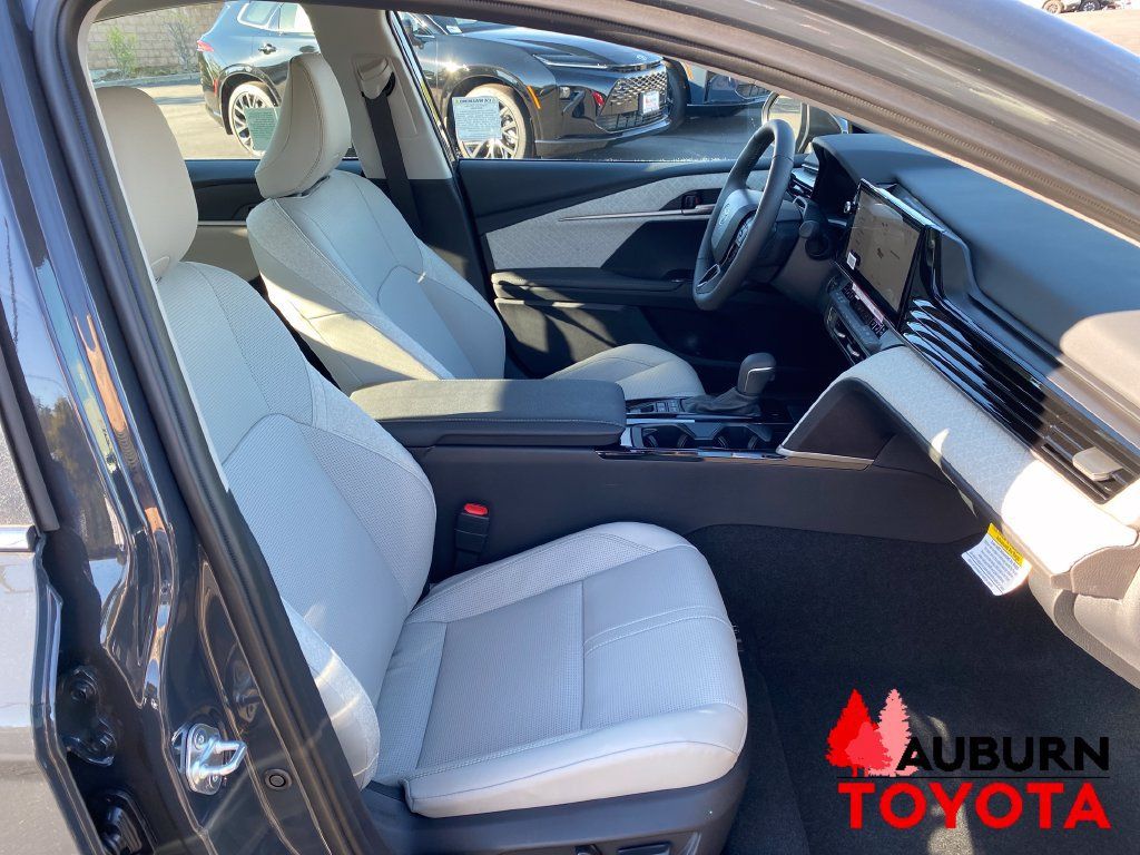 New 2026 Toyota Camry XLE w/ Premium Plus Package FWD image 21