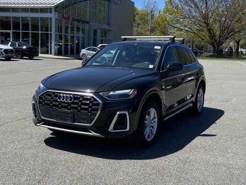 Certified 2023 Audi Q5 2.0T Premium w/ Convenience Package AWD/4WD image 8