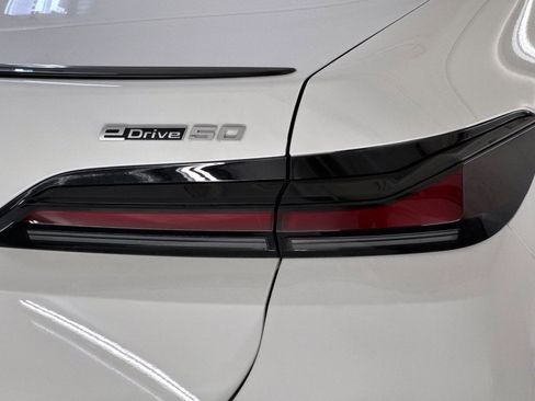 New 2026 BMW i7 eDrive50 w/ M Sport Package image 13