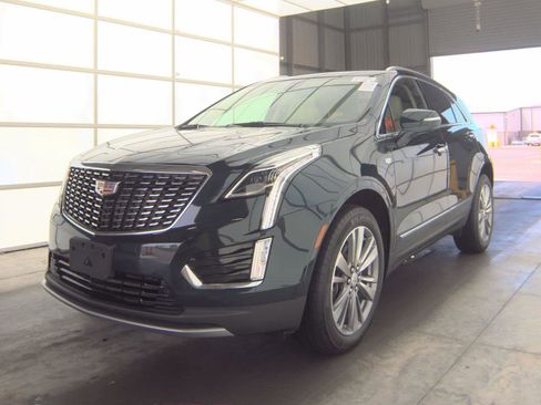 Certified 2024 Cadillac XT5 Premium Luxury AWD/4WD image 5