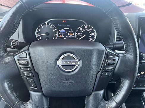 Used 2023 Nissan Frontier SV w/ SV Premium Package RWD image 23