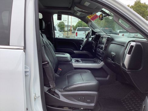 Used 2017 Chevrolet Silverado 1500 LTZ Z71 w/ LTZ Plus Package AWD/4WD image 14