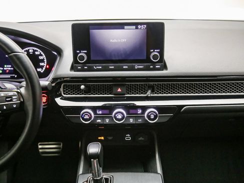 Used 2022 Honda Civic Sport image 14