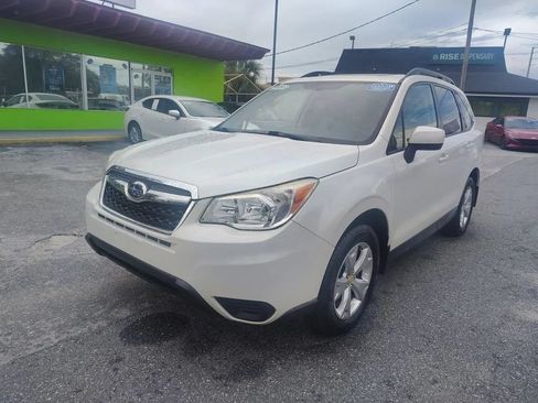 Used 2016 Subaru Forester 2.5i Premium w/ All-Weather Package AWD/4WD image 3