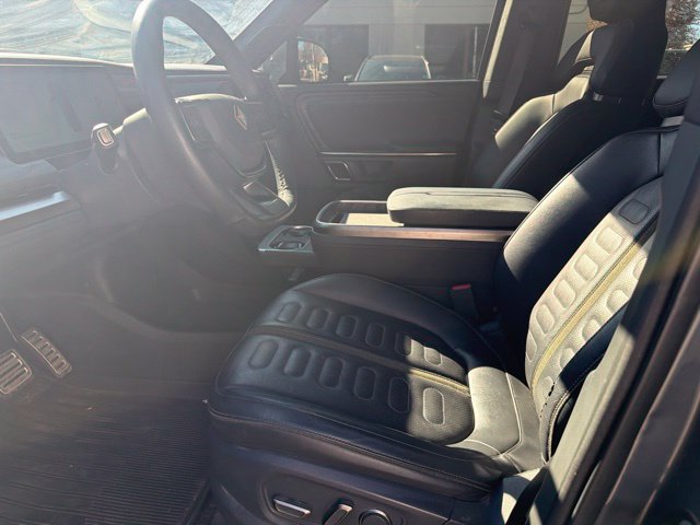 Used 2022 Rivian R1T Adventure AWD/4WD image 14