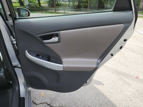 Used 2010 Toyota Prius Two FWD image 24