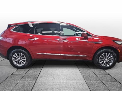 Used 2024 Buick Enclave Premium image 4