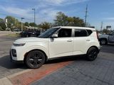Used 2021 Kia Soul EX image 3