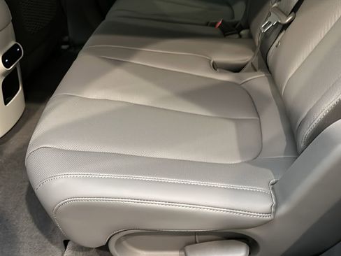 New 2026 Hyundai Ioniq 5 SEL AWD/4WD image 13