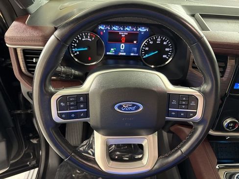 Used 2024 Ford Expedition Limited AWD/4WD image 27